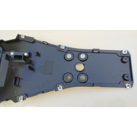 CARENA SOTTO SELLA PARAFANGO POSTERIORE INTERNO ORIGINALE QJMotor SRT 800 2024