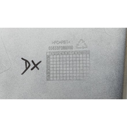 CARENA COVER PROTEZIONE RADIATORE LATO DESTRO ORIGINALE QJMotor SRT 800 2024