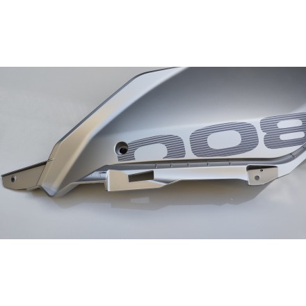 CARENA FIANCATA LATERALE ANTERIORE DESTRA ORIGINALE QJMotor SRT 800 2024