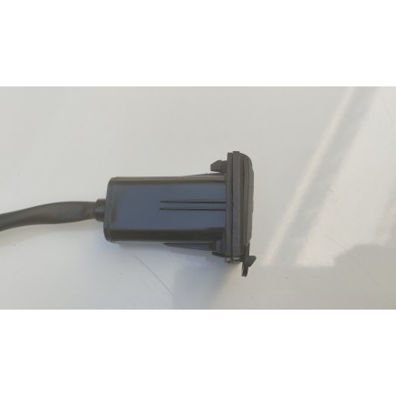 PRESA USB ATTACCO CELLULARE RICARICA ORIGINALE VOGE VALICO 500 DSX 2023