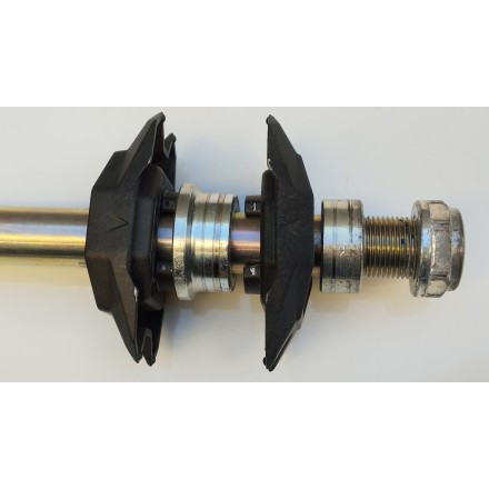 ASSE POSTERIORE RUOTA CON REGISTRI CERCHIO ORIGINALE VOGE VALICO 500 DSX 2023