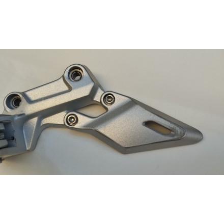 PEDANA ANTERIORE GUIDATORE SINISTRA ORIGINALE VOGE VALICO 500 DSX 2023