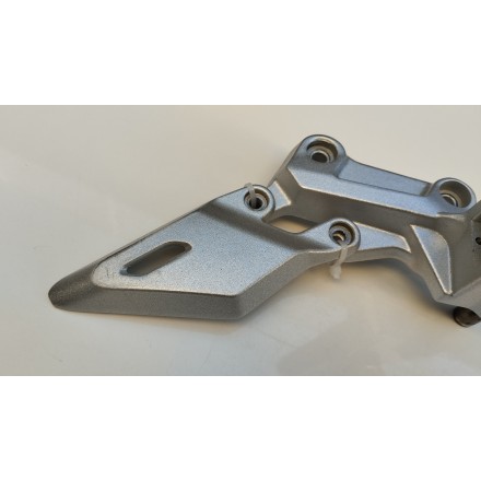 PEDANA ANTERIORE GUIDATORE DESTRA ORIGINALE VOGE VALICO 500 DSX 2023