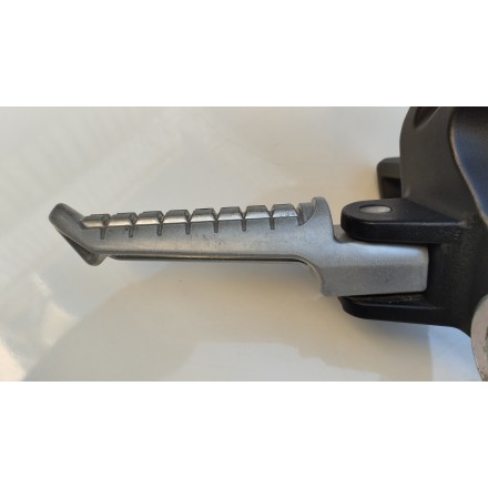 PEDANA POSTERIORE PASSEGGERO DESTRA ORIGINALE VOGE VALICO 500 DSX 2023