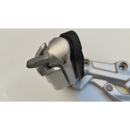 PEDANA ANTERIORE GUIDATORE SINISTRA ORIGINALE VOGE VALICO 500 DSX 2023