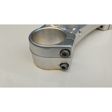 PIASTRA CANOTTO BASE FORCELLA INFERIORE ORIGINALE VOGE VALICO 500 DSX 2023