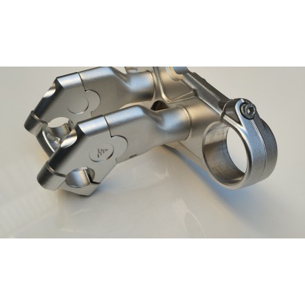 PIASTRA FORCELLA SUPERIORE CON BASE MANUBRIO ORIGINALE VOGE VALICO 500 DSX 2023