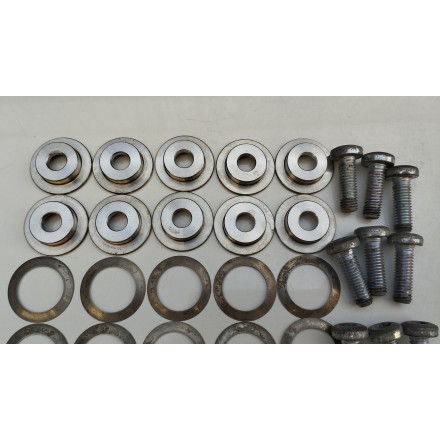 SET 9 BULLONI PERNI DISCHI FRENO ANTERIORI ORIGINALE VOGE VALICO 500 DSX 2023