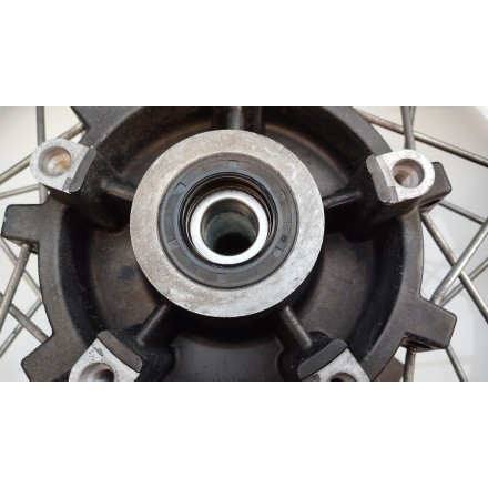 CERCHIO A RAGGI RUOTA POSTERIORE ORIGINALE VOGE VALICO 500 DSX 2023