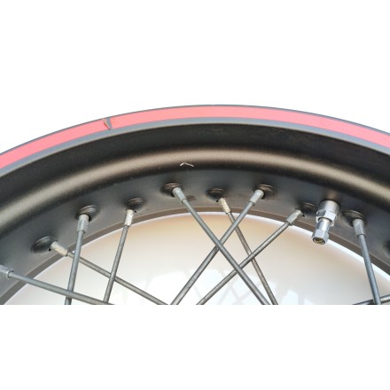 CERCHIO A RAGGI RUOTA POSTERIORE ORIGINALE VOGE VALICO 500 DSX 2023