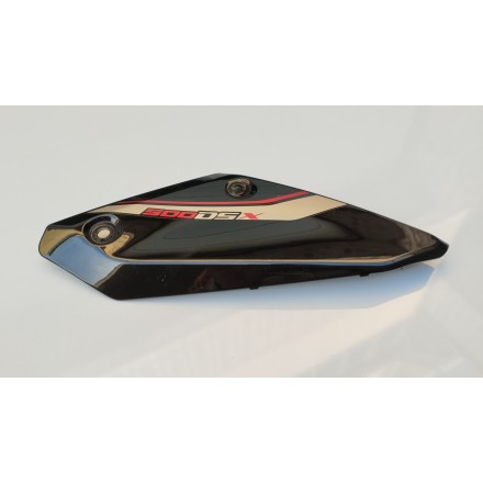 CARENA FIANCHETTO COVER SOTTOSELLA DESTRO ORIGINALE VOGE VALICO 500 DSX 2023