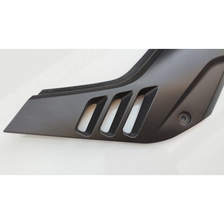 COPPIA CARENE FIANCHETTI SOTTO SELLA ORIGINALE VOGE VALICO 500 DSX 2023