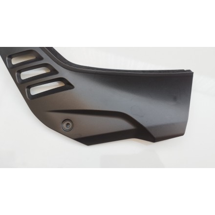 COPPIA CARENE FIANCHETTI SOTTO SELLA ORIGINALE VOGE VALICO 500 DSX 2023