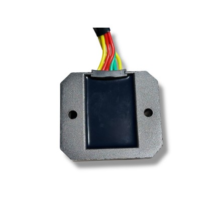 REGOLATORE DI TENSIONE CORRENTE PER BMW F650 F800 G650 XMOTO G310 (VEDERE DESCRIZIONE PER APPLICAZIONI)