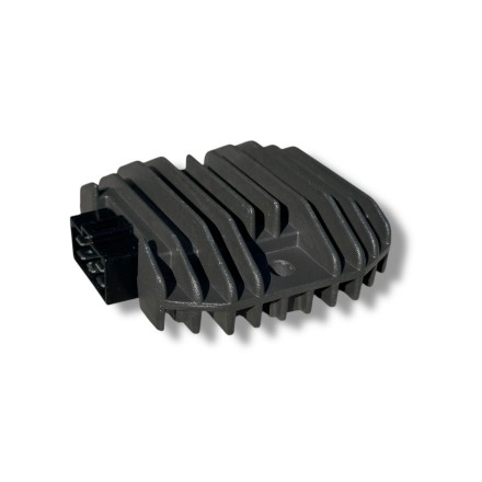 REGOLATORE DI TENSIONE 5 PIN PER PEUGEOT PER YAMAHA PER VOGE (VEDERE DESCRIZIONE)