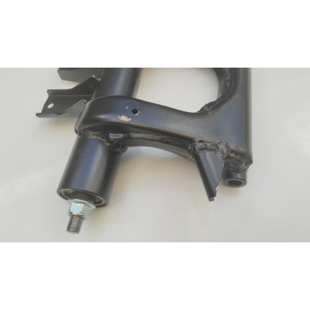 SUPPORTO CULLA MOTORE BRACCIO TELAIO ORIGINALE VOGE SFIDA SR1 125 2024