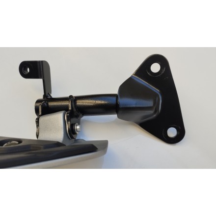 PEDANA POSTERIORE PASSEGGERO DESTRA ORIGINALE VOGE SFIDA SR1 125 2024