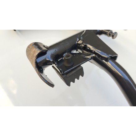 CAVALLETTO CENTRALE COMPLETO DI ACCESSORI ORIGINALE VOGE SFIDA SR1 125 2024