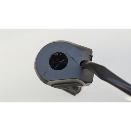 COMMUTATORE DESTRO COMANDO GAS CON MANOPOLE ORIGINALE VOGE SFIDA SR1 125 2024