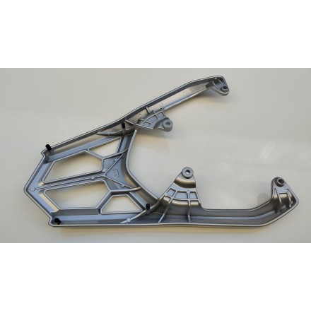 MANIGLIONE POSTERIORE SUPPORTO PASSEGGERO ORIGINALE VOGE SFIDA SR1 125 2024