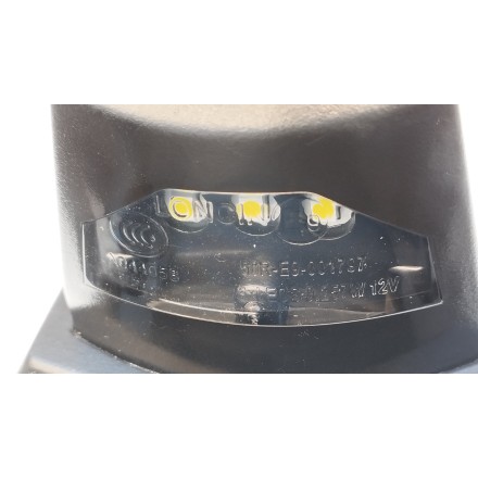 PARAFANGO SUPPORTO PORTATARGA POSTERIORE ORIGINALE VOGE SFIDA SR1 125 2024