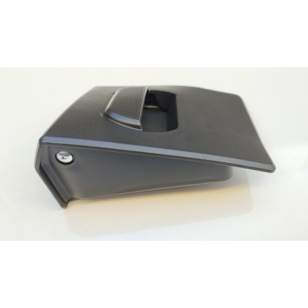SPORTELLO COVER CASSETTO RETRO SCUDO ORIGINALE VOGE SFIDA SR1 125 2024