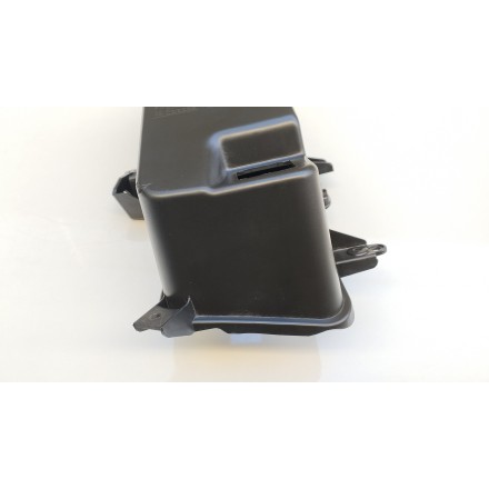 CASSETTO PORTA OGGETTI INTERNO SINISTRO ORIGINALE VOGE SFIDA SR1 125 2024