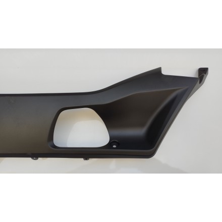 CARENA COVER SOTTO PEDANA SINISTRA ORIGINALE VOGE SFIDA SR1 125 2024