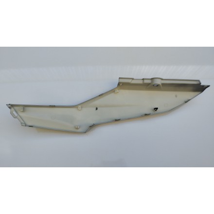 CARENA COVER FIANCATA POSTERIORE DESTRA ORIGINALE VOGE SFIDA SR1 125 2024