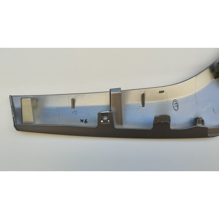 FIANCHETTO CARENA ANTERIORE INTERNA SINISTRA ORIGINALE VOGE SFIDA SR1 125 2024