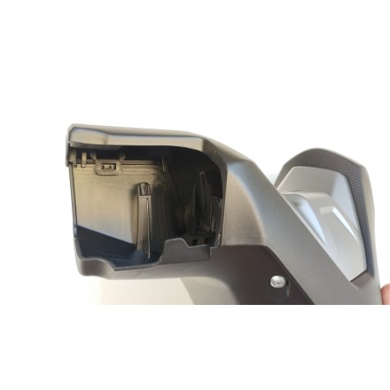 CARENA COVER MANUBRIO SCATOLA STERZO ORIGINALE VOGE SFIDA SR1 125 2024