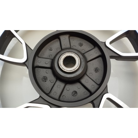 CERCHIO RUOTA POSTERIORE ORIGINALE VOGE SFIDA SR1 125 2024