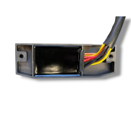 REGOLATORE TENSIONE RADDRIZZATORE PER SUZUKI VS700 INTRUDER 700 (1985-1987)
