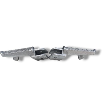 SET 2 PEDALINI PEDANE POGGIAPIEDI ANTERIORI PER HONDA CBR 600 RR (2007-2014)