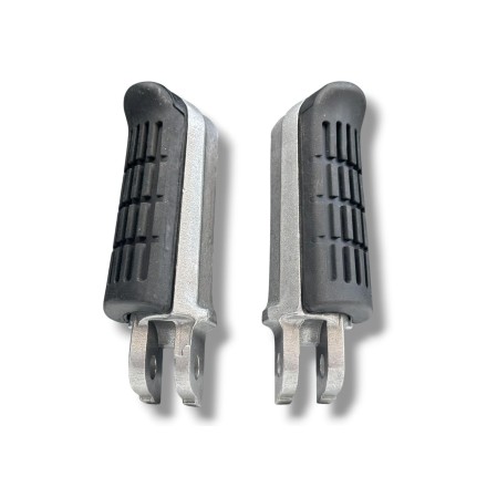 SET 2 PEDALINI PEDANE POGGIAPIEDI ANTERIORI PER HONDA CB 600 F Hornet 1998-2006 / HORNET 900 CB 1300 VTR 1000