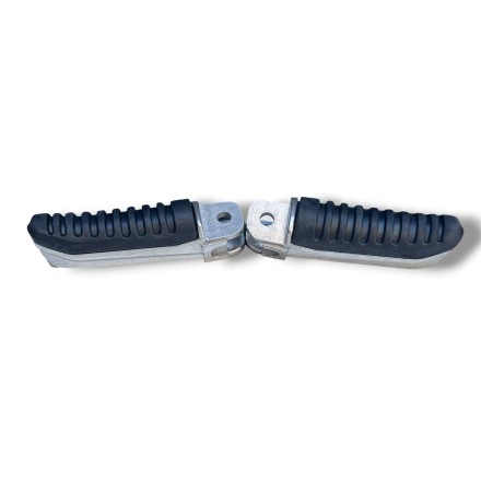 SET 2 PEDALINI PEDANE ANTERIORI PER SUZUKI BANDIT 400 600 1200 GSX-R 1100 RF 900
