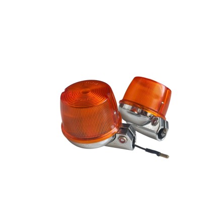 COPPIA FRECCE LAMPEGGIANTI MALY 858 ARANCIO PEUGEOT 103 / 104 Ciclomotori