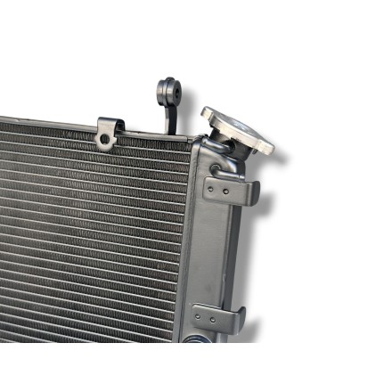 RADIATORE ACQUA RAFFREDDAMENTO LIQUIDO PER SUZUKI GSX-S 750 / Z (2017-2023)
