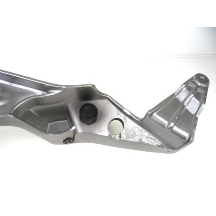 SUPPORTO PEDANA DESTRA COMPLETO DI PEDALINI HONDA NT 700 V DEAUVILLE 2008