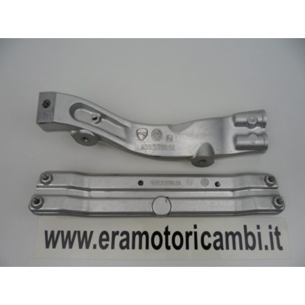 COPPIA SUPPORTI STAFFE TELAIETTO POSTERIORE DUCATI MULTISTRADA 1200 2016