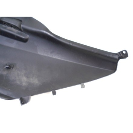 CARENA FIANCHETTO POSTERIORE SOTTO SELLA SINISTRO SUZUKI AN 650 BURGMAN K4 2004