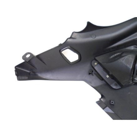 CARENA FIANCHETTO POSTERIORE SOTTO SELLA SINISTRO SUZUKI AN 650 BURGMAN K4 2004