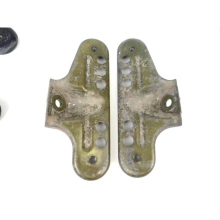 SET 4 STAFFE PEDANE SUPPORTI TELAIO POGGIA PIEDI SUZUKI AN 650 BURGMAN K4 2004