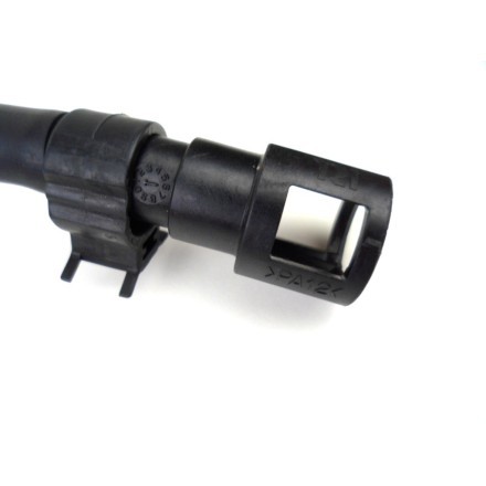 TUBO RACCORDO POMPA BENZINA CORPO FARFALLATO SUZUKI AN 650 BURGMAN K4 2004