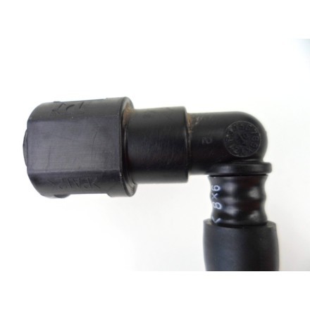 TUBO RACCORDO POMPA BENZINA CORPO FARFALLATO SUZUKI AN 650 BURGMAN K4 2004