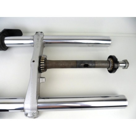 STELI FORCELLA FORCA ANTERIORE PIASTRA INFERIORE SUZUKI AN 650 BURGMAN K4 2004