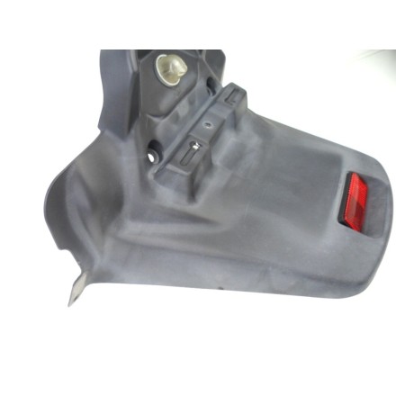 CARENA SUPPORTO PORTA TARGA PARAFANGO POSTERIORE SUZUKI AN 650 BURGMAN K4 2004