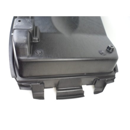 BOX OGGETTI SOTTOSELLA CARENA VASCA PORTA CASCO SUZUKI AN 250 BURGMAN K1 2001