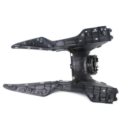 PEDANA POGGIA PIEDI CARENA CENTRALE INFERIORE SUZUKI AN 250 BURGMAN K1 2001