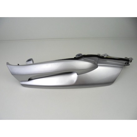 MANIGLIONE SOTTOSELLA SUPPORTO POSTERIORE DESTRO SUZUKI AN 250 BURGMAN K1 2001